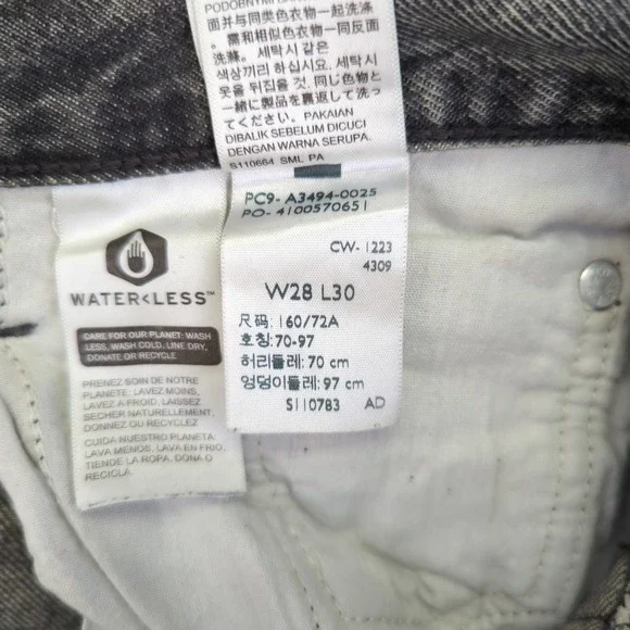 Levi's Premium Baggy Dad Jeans Women's Size 28 Gray Wash High Waist Denim - Picture 9 of 9